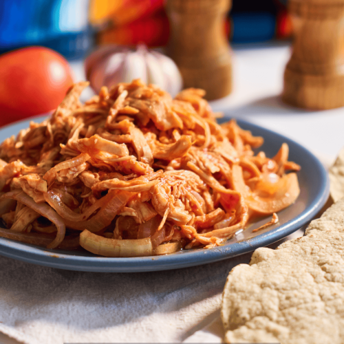 Macarrão com Frango Desfiado